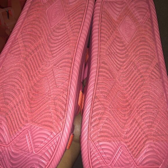 CHACO sandals - Picture 2 of 4